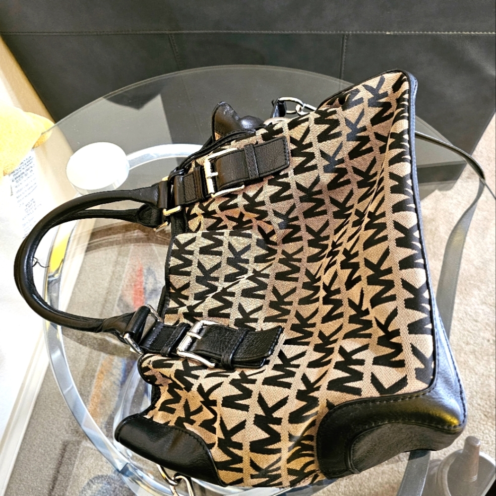 Tote
